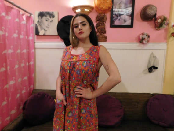 Vintage House Dress/ Feed sack dress/ Cotton / 19