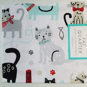 Fabric Quarters Cotton Fabric 18"- Playful Cats