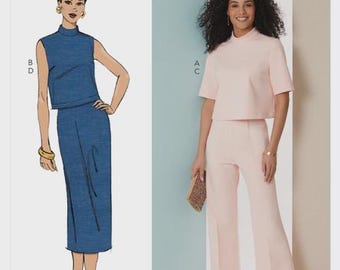 Könnte beinhalten: Ein Schnittmuster von Butterick, B7082, mit zwei Damen-Outfits. Eines ist ein blaues ärmelloses Oberteil und ein passender Rock. Das andere ist ein rosa kurzärmeliges Oberteil und eine Hose mit weitem Bein. Das Muster ist in den USA entworfen und gedruckt.