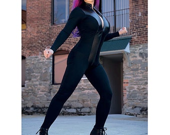 McCall&#39;s Sewing Pattern M7217 Yaya Han Zippered Bodysuit