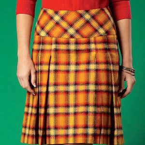 McCall's Sewing Pattern M7022 Misses' Skirts