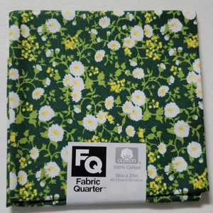 Fabric Quarters Cotton Fabric 18&quot;- Green Floral