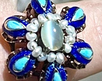 14k Chrysoberyl  Cats eye Pearl seeds with enamel antique vintage  chatoyant Chrysoberyl cats eye ring