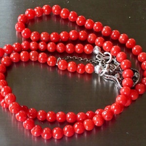 Collar de coral rojo sangre sin teñir, cuentas de coral natural, coral rojo italiano con cierre de candado y esmalte. Collar vintage. imagen 5