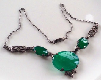 Authentic Art Deco Large stones ornate  sterling silver marcasite  1895-1935 chrysoprase necklace