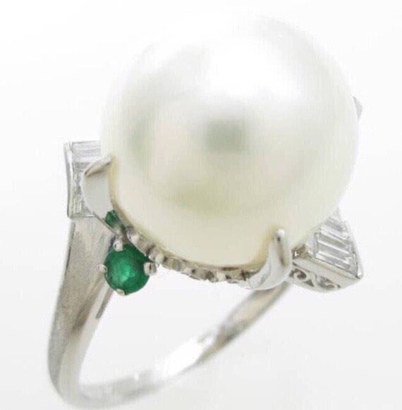 Platinum BIG South Sea Pearl Diamond Emerald south sea pearl ring