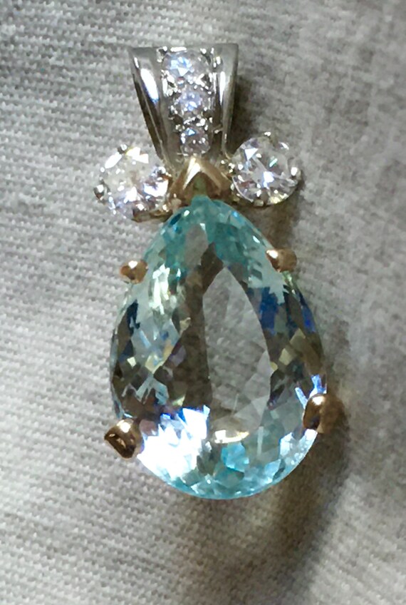 Large 14k gold Aquamarine diamonds pendant - image 7