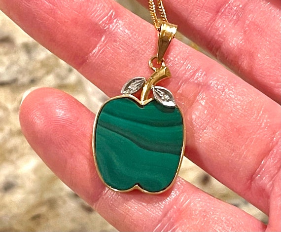 Malachite Diamonds 14k solid gold apple fruit pen… - image 7