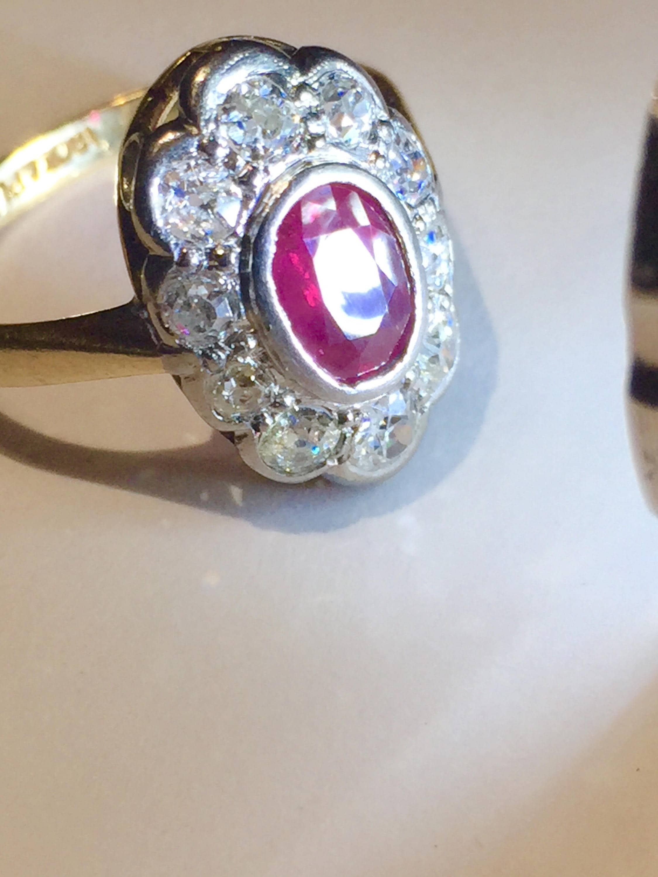 ビッグ 18k アンティーク ルビー ダイヤモンド ハロー プラチナ 18k