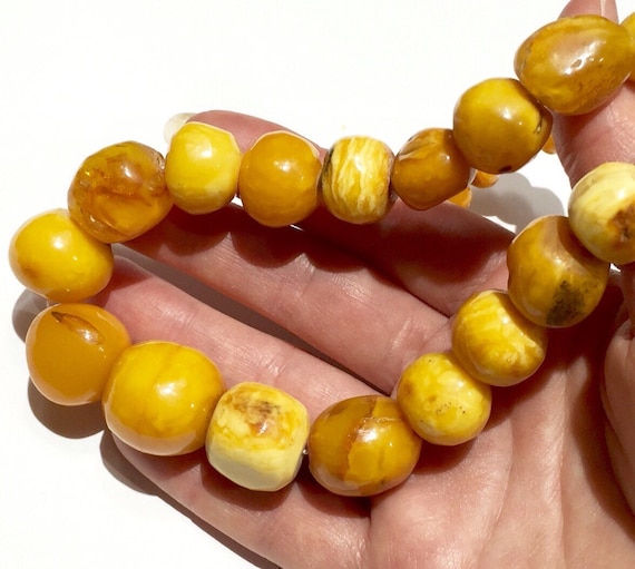 butter amber necklace