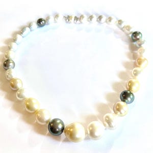 South Sea pearls necklace 14k gold clasp pearl