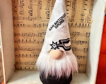 SPURS GNOME, NBA gnomes, basketball gnomes, fan gear, rally gnome, basketball fan gifts