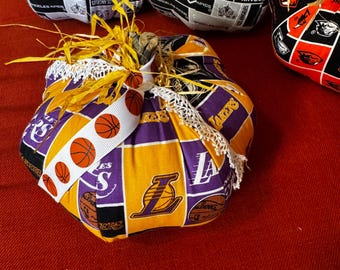 LA LAKERS Kürbis, letzte Charge, Auslaufmodell, NBA-Kürbis, Heimdeko, Lakers-Kürbis