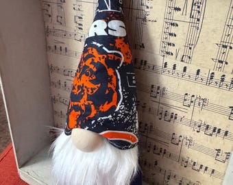 Chicago Bears Gnome, Bears football Mascot, gift ideas, NFL Decor, rally gnome