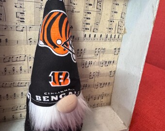 Gnomo de los Cincinnati Bengals, mascota de fútbol americano de los Bengals, ideas para regalos, decoración de la NFL, gnomo de rally