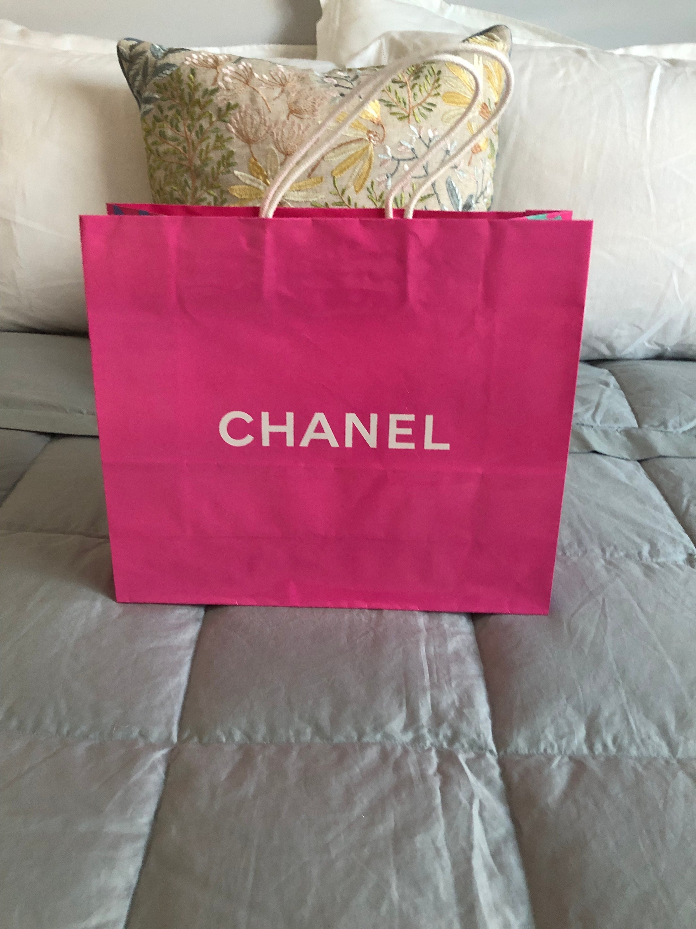 Authentic Chanel Gift Packaging Set Paper Shopping Bag Camellia Flower  Ribbon