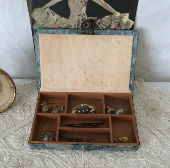 1920's Blue Brocade and Lame' Little Jewelry Box … - image 2