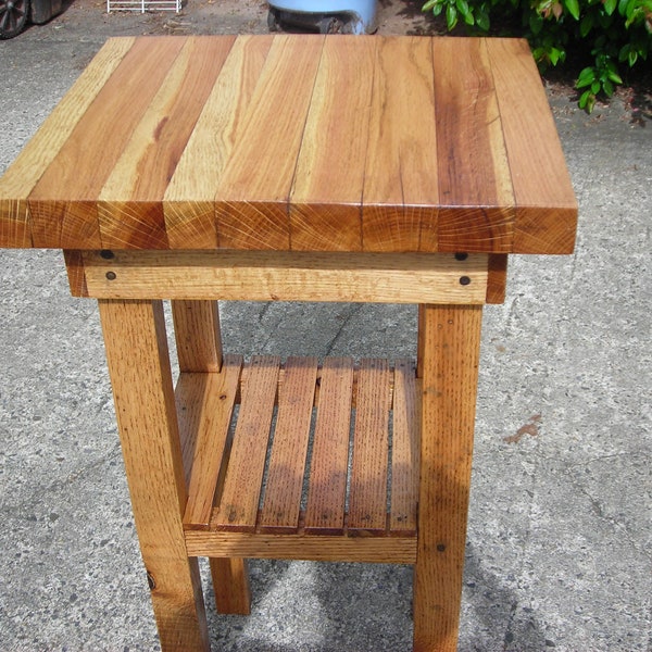 Red Oak  butcher  block top. Solid oak 22" x 22" x 36" with casters, for  kitchen,Wood kitchen island/cart, Prep table. Choice of size.