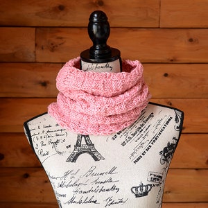 Gifts For Her, Pink Chunky Knit Cowl, Pink Infinity Scarf, Rose Pink Knit Scarf, Pink Knitted Scarf, Pink Circle Scarf, Pink Knitted Cowl