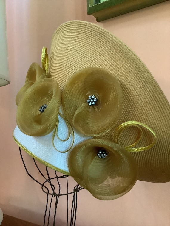 Gorgeous Vintage Famous Millinery Gold Fabric Hat Bronze/Golden percher boater - from the stunning deep gold  main image 3