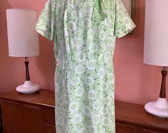 Cotton Shift Dress,Sz 16-18, Daisy Print Dress