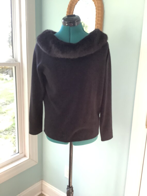 Vintage Faux Fur Collar Sweater, Sz M -L,90’s Faux