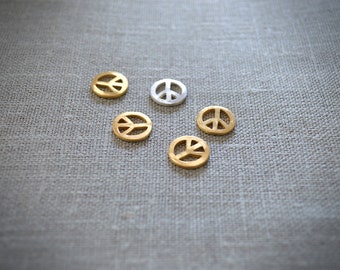 Peace&Love Gold Medal. (Bracelet or necklace)