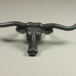 Western Style Longhorn Pull - Antique Silver