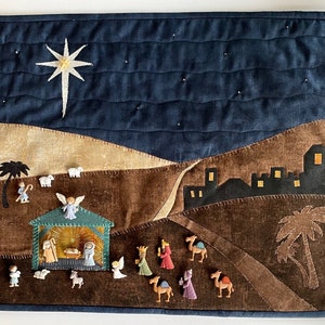 Creche Nativity Scene Wall Hanging Pattern Raw Edge Applique with Buttons Included