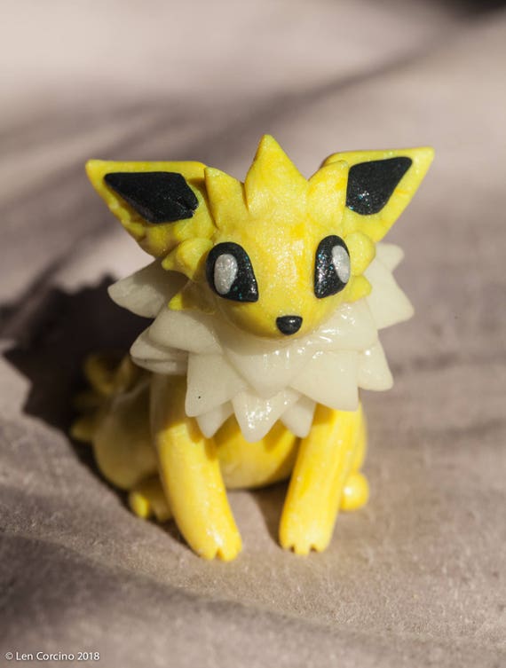 jolteon figure