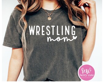 Wrestling Mom T-Shirt - Wrestling Mom Tee - Wrestling Mama - Comfort Colors Tee