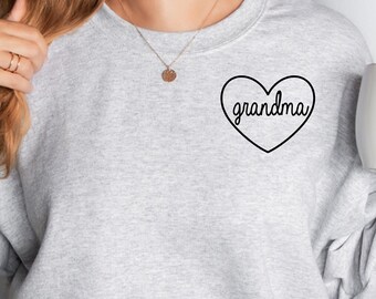 Grandma Sweatshirt - Nana Sweater - Personalized Gift - Mimi Shirt - Gigi Crewneck - Mama Sweatshirt - Gift for Her Gift for Her