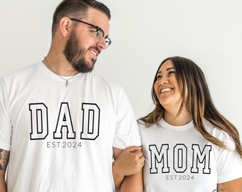 Custom mom and dad shirts, Dad and Mom shirt, New Dad Shirt, Mom est 2024, New mom and dad gift, pregnancy reveal, Dad to Be, Mom to Be