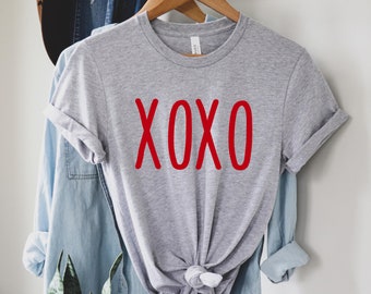XOXO T-shirt, Valentine's Day Tee, Graphic Tee