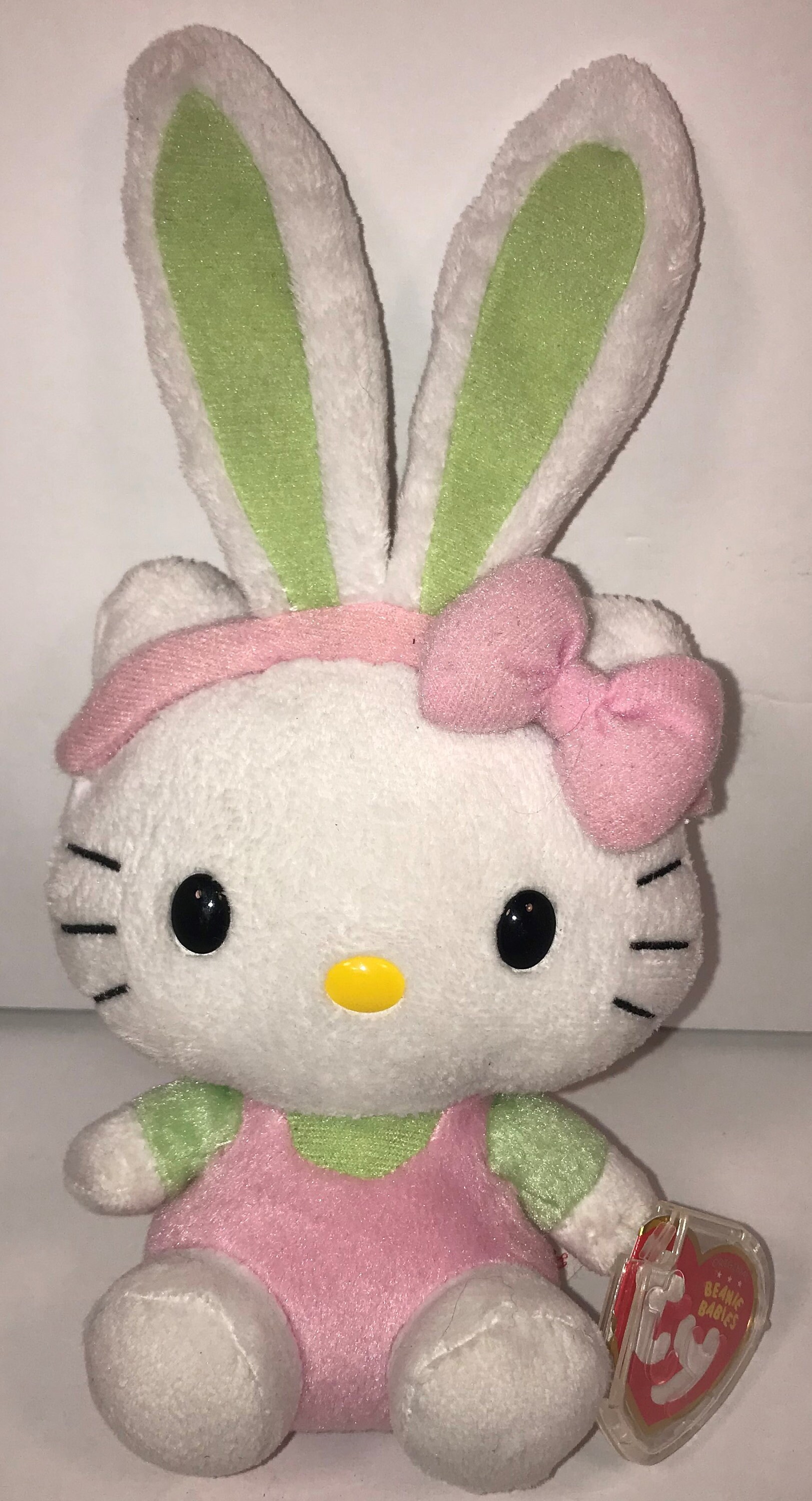 Sanrio Hello Kitty & Friends Easter Bunny 12 Plush Dolls & 6 Plush  Keychains Inspired by You.