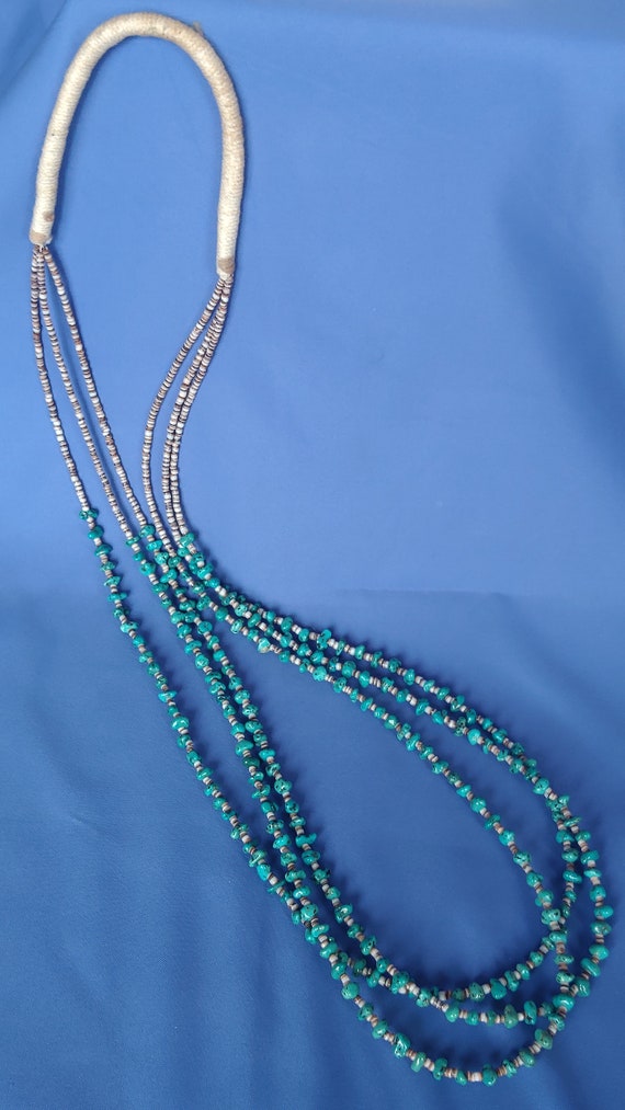 Vintage 3-Strand Heishi Necklace with Turquoise B… - image 5