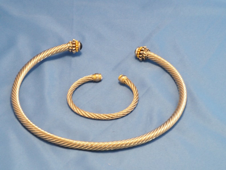 Necklace and Bracelet Set