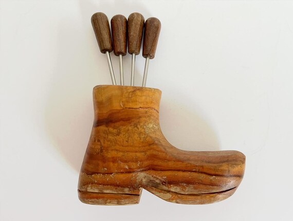 Wood Boot Pick Holder and Forks, Set of 5