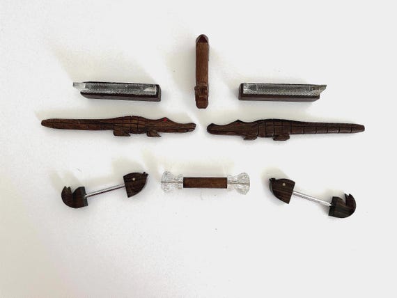 French Crystal & Wood Knife Rests - Set of 8