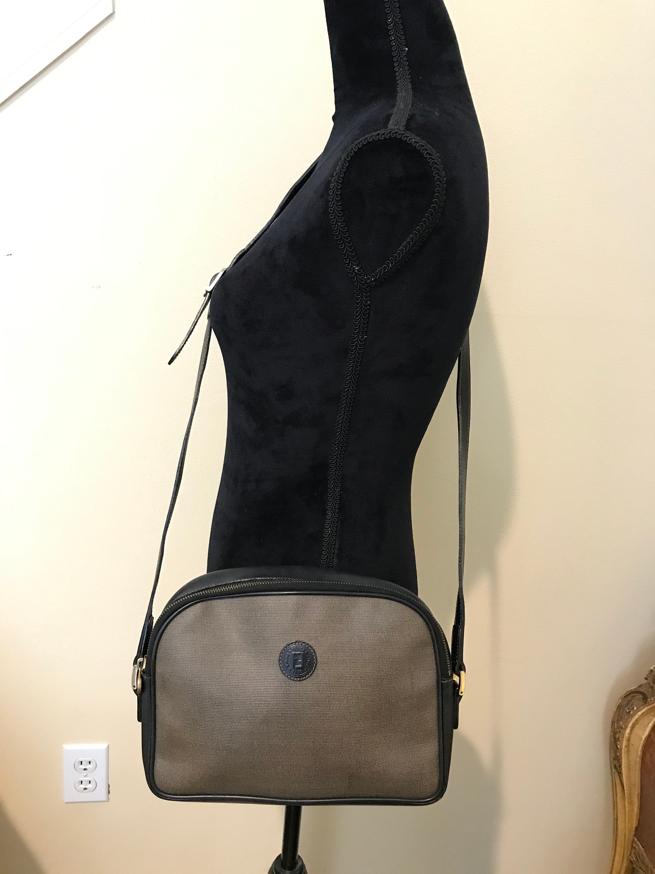 vintage fendi black shoulder bag