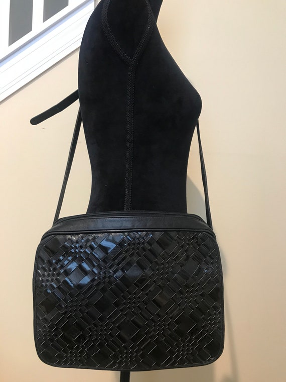 【vintage FENDI】黒 ベルベット ハンドバッグ ロゴ付き FENDI フェンディ ギリシャモチーフ クロコ型押しレザー クロスボディ