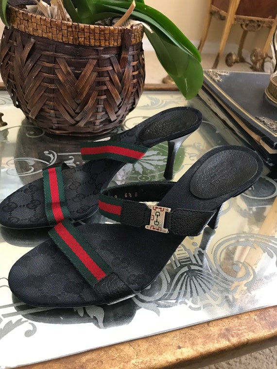 Authentic Vintage Black Gucci Green and Red Strap Sandal- Size 6 1