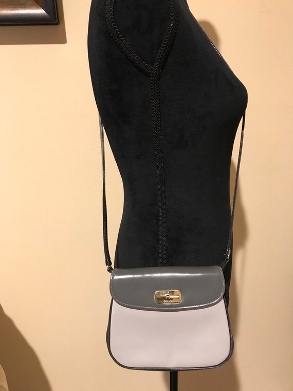 Authentic Small Gucci Crossbody Bag Adjustable Str