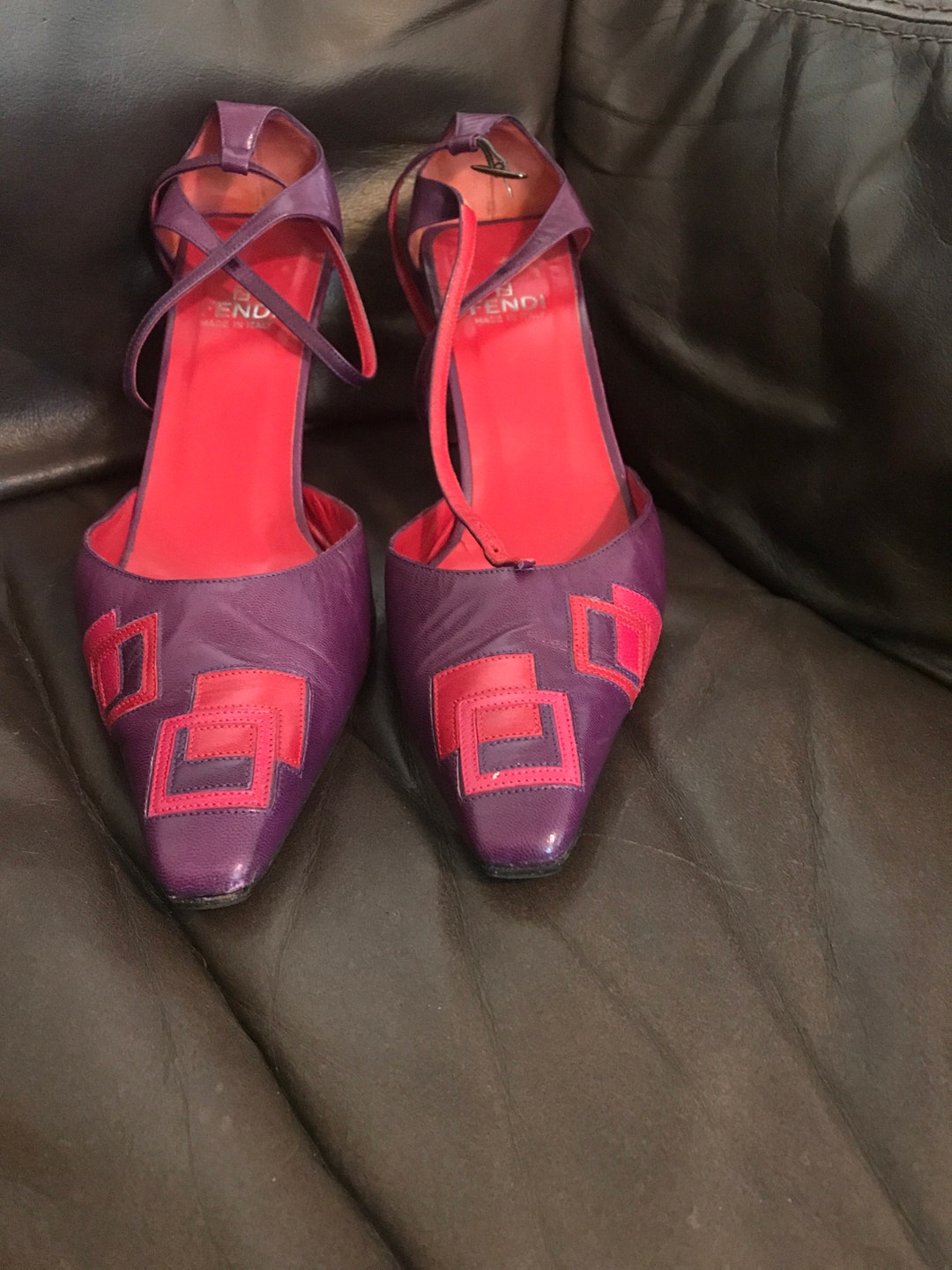 Fendi 紫 ストラップ付きハイヒール Vintage Fendi Geometric Purple and Red Slingback Heels-size