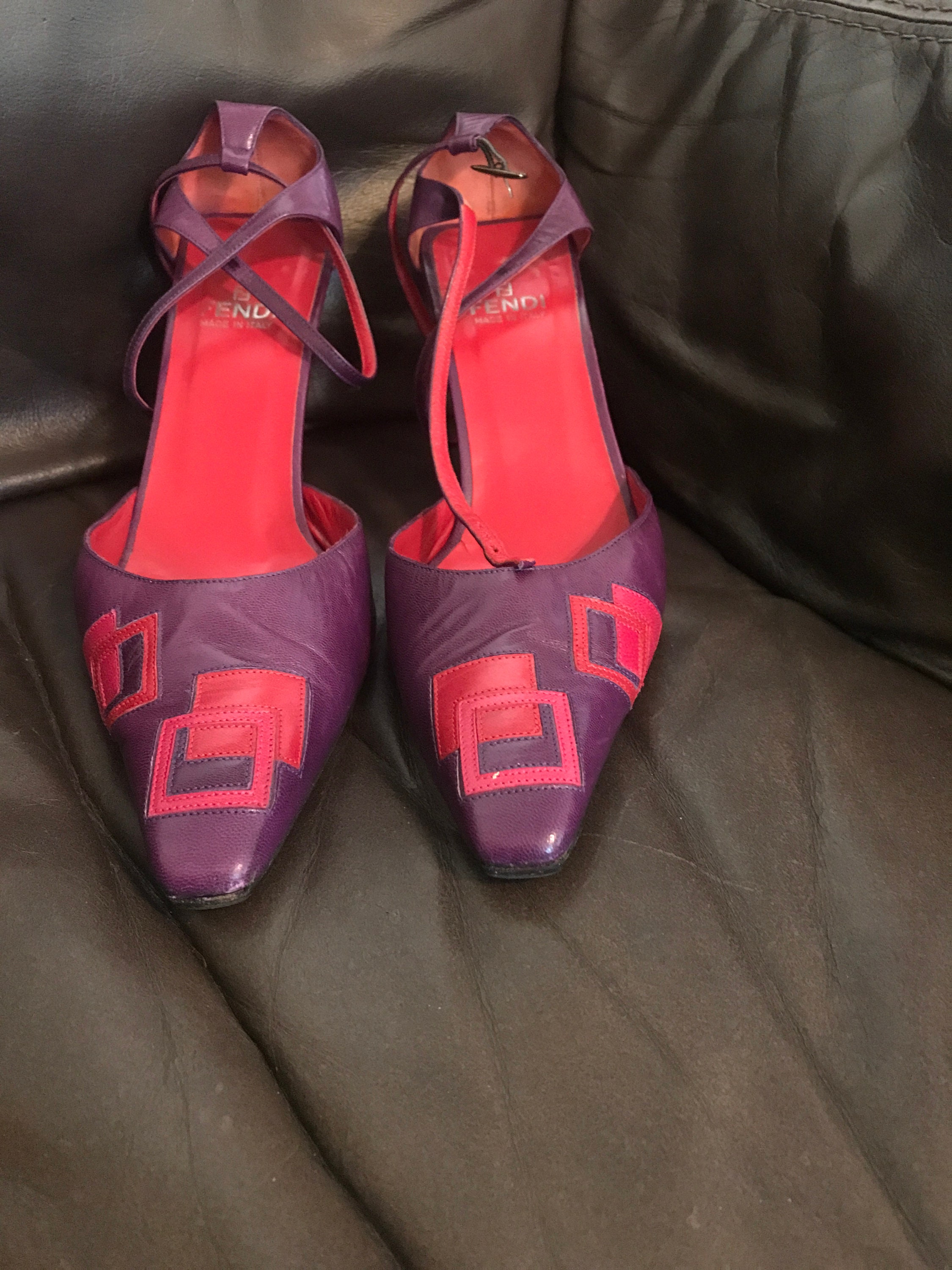 Fendi red shoes hot sale