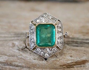 Antique Colombian Emerald and Diamond Engagement Ring | Vintage GIA Certified Emerald in 18k Gold and Platinum