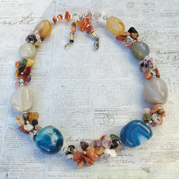 Vintage Blue Agate and Gemstone Crystal Quartz Be… - image 4