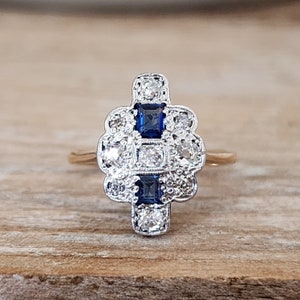 Antique Edwardian Diamond Sapphire Custer Ring in Yellow Gold and Platinum