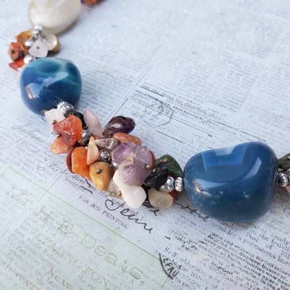 Vintage Blue Agate and Gemstone Crystal Quartz Be… - image 3