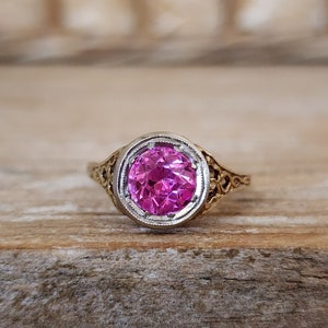 Antique Art Deco Pink Sapphire Old European Cut Engagement Ring or Fashion Ring in 14k Yellow Gold